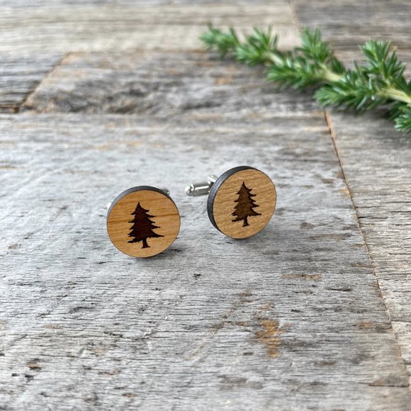 Pine tree cuff links, wood cufflinks with Christmas tree, unique gifts for Guys - Picture 1 of 3